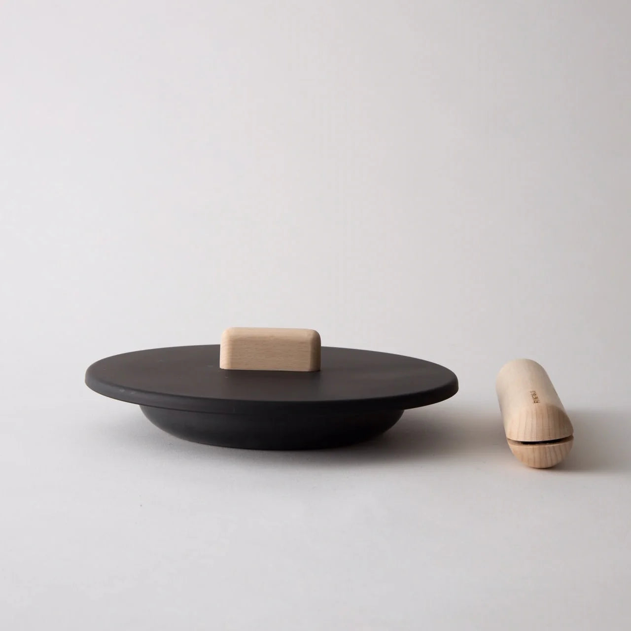 JIU 鉄フライパン S& ハンドル(フタ付き)